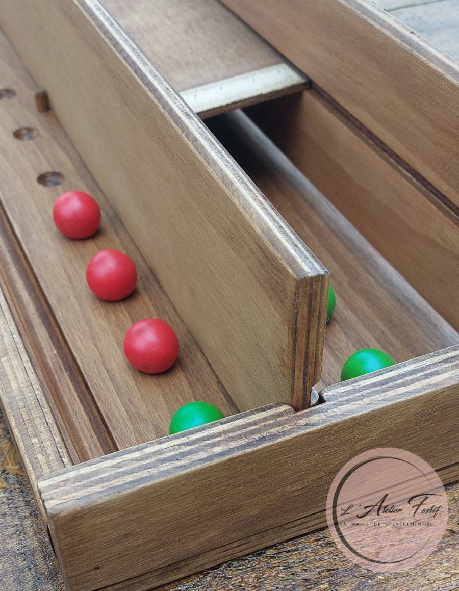 Jeu D’Équilibre De Billes En Bois – Plateau Oscillant, 1 à 4 Joueurs, 68 Billes Verre, Dé & Cartes Défi – Idéal Pour Famille, Fête Et Voyage (6 Ans+)