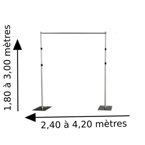 Structure télescopique autoportante pour rideaux et backdrop événementiel, réglable de 2,40 à 4,20 mètres de largeur et de 1,80 à 3,00 mètres de hauteur.